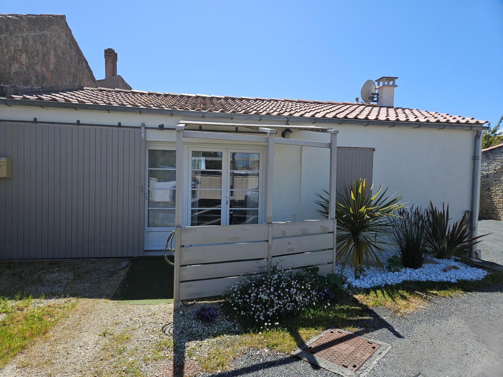 Holiday home Maison 3 Etoiles , Proche Plages, Cotiniere, & St Pierre *